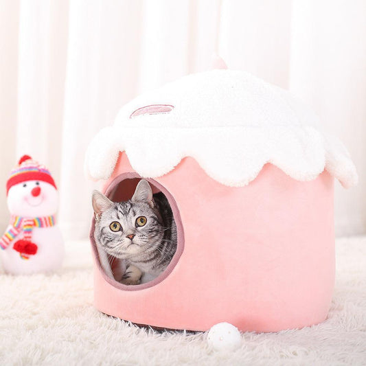 Cozy Kitty Winter Hideaway-0