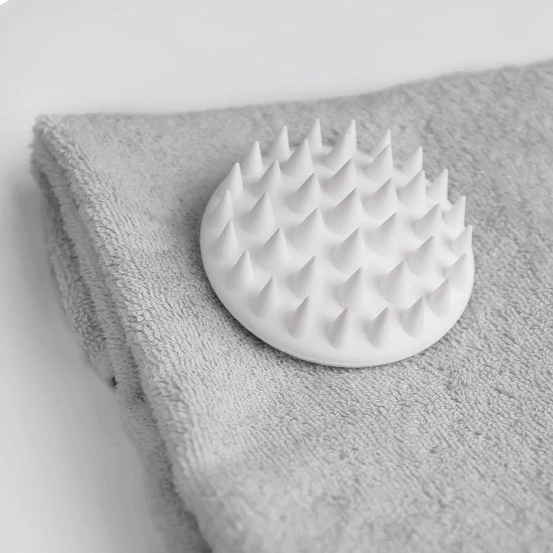 Pamper Paws - Silicone Cat Grooming Comb Brush-1