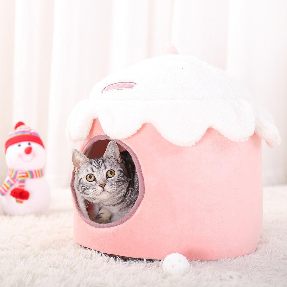 Cozy Kitty Winter Hideaway-0